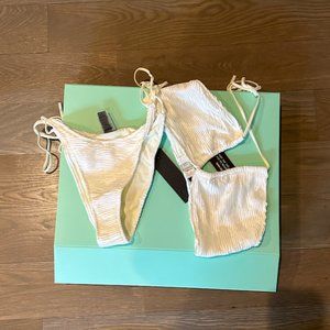 Triangl white Bikini